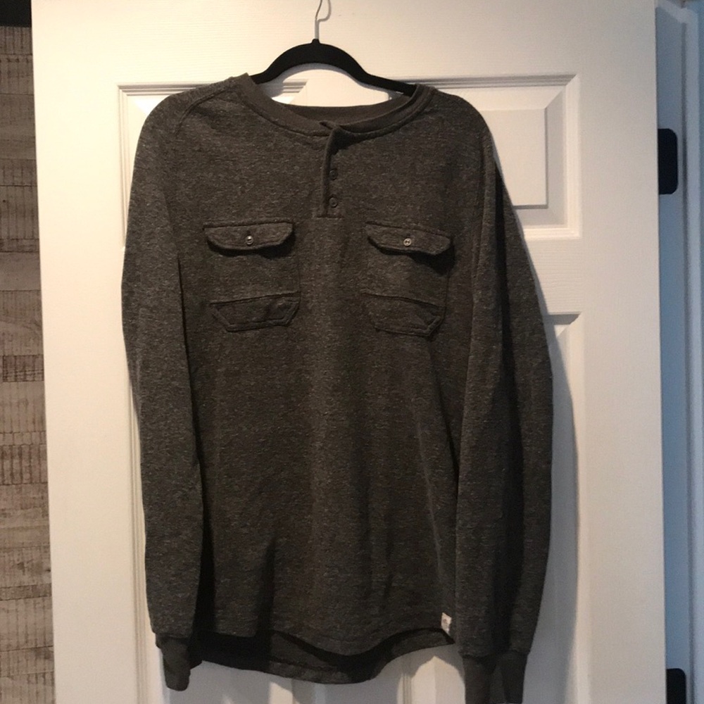 2 pocket 3 button L/S shirt